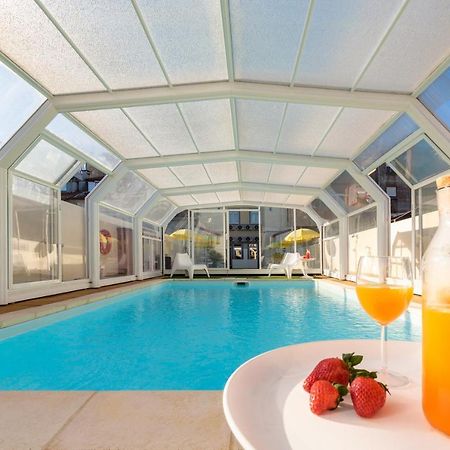 731 Costa Cabral Metro Residence Porto Bagian luar foto
