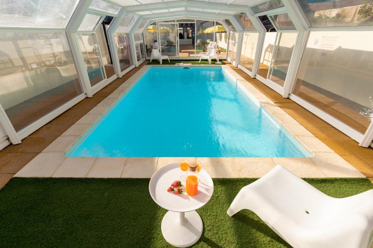 731 Costa Cabral Metro Residence Porto Bagian luar foto