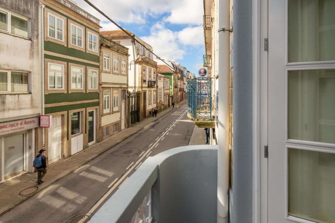 731 Costa Cabral Metro Residence Porto Bagian luar foto