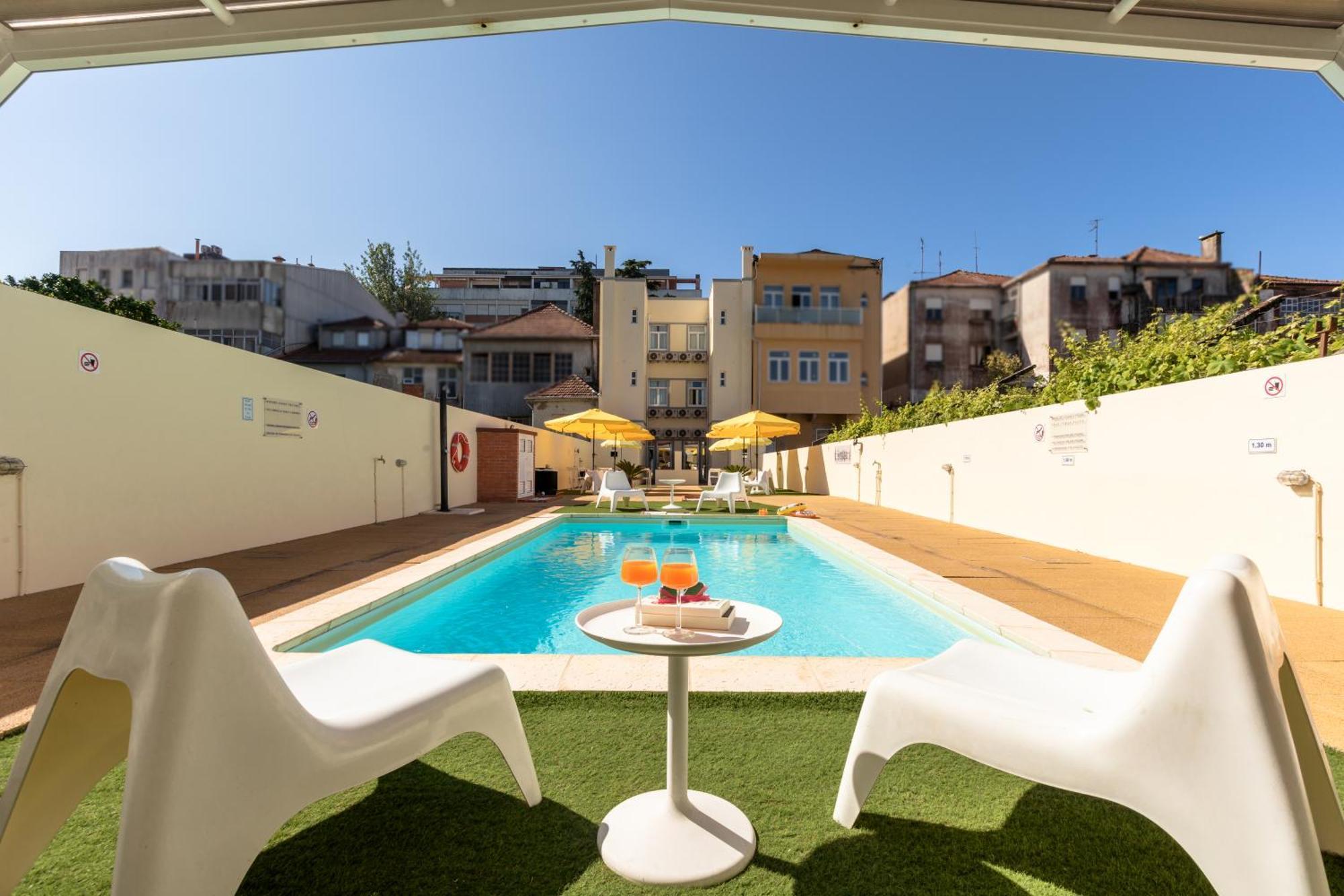 731 Costa Cabral Metro Residence Porto Bagian luar foto