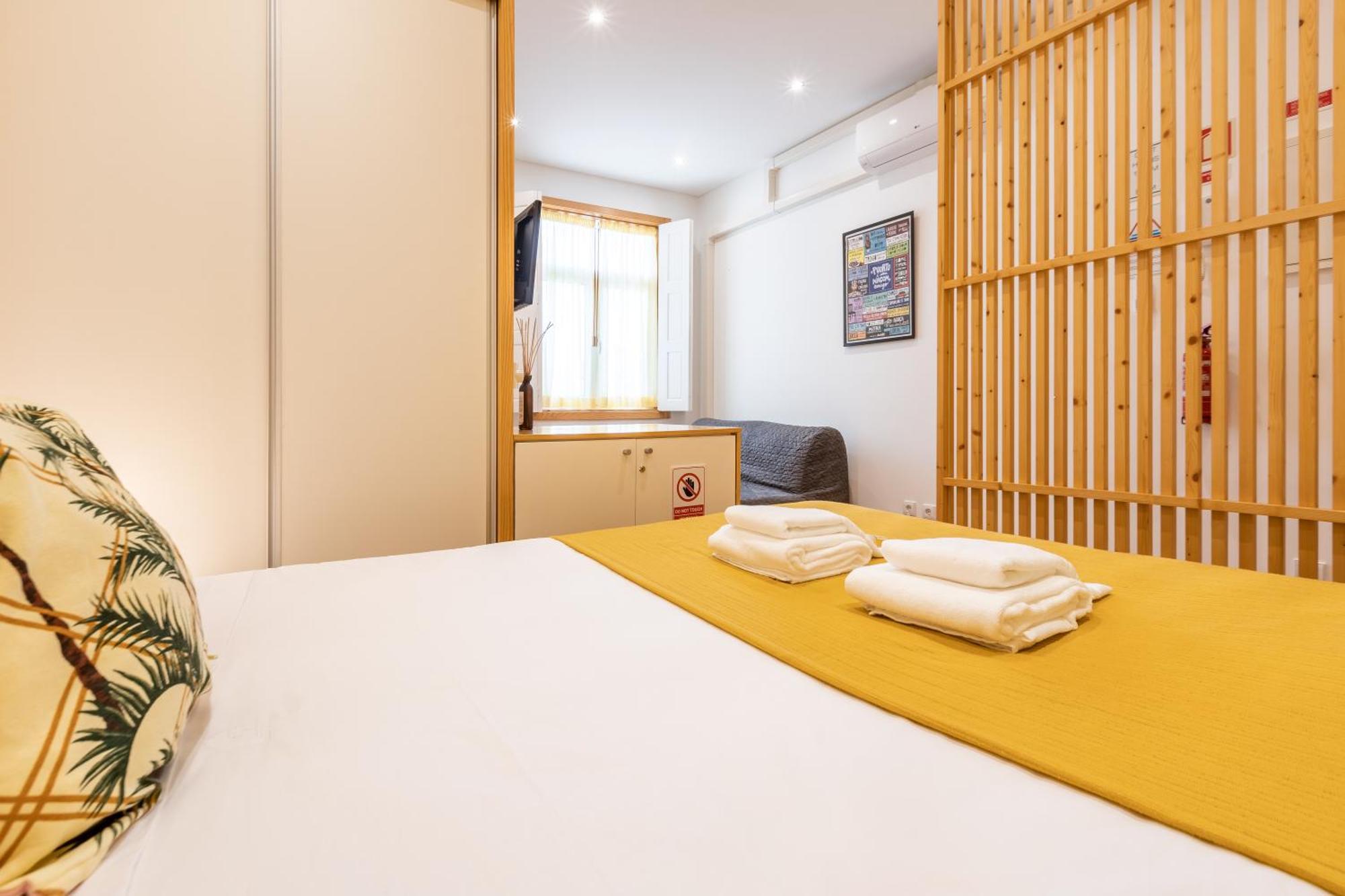 731 Costa Cabral Metro Residence Porto Ruang foto