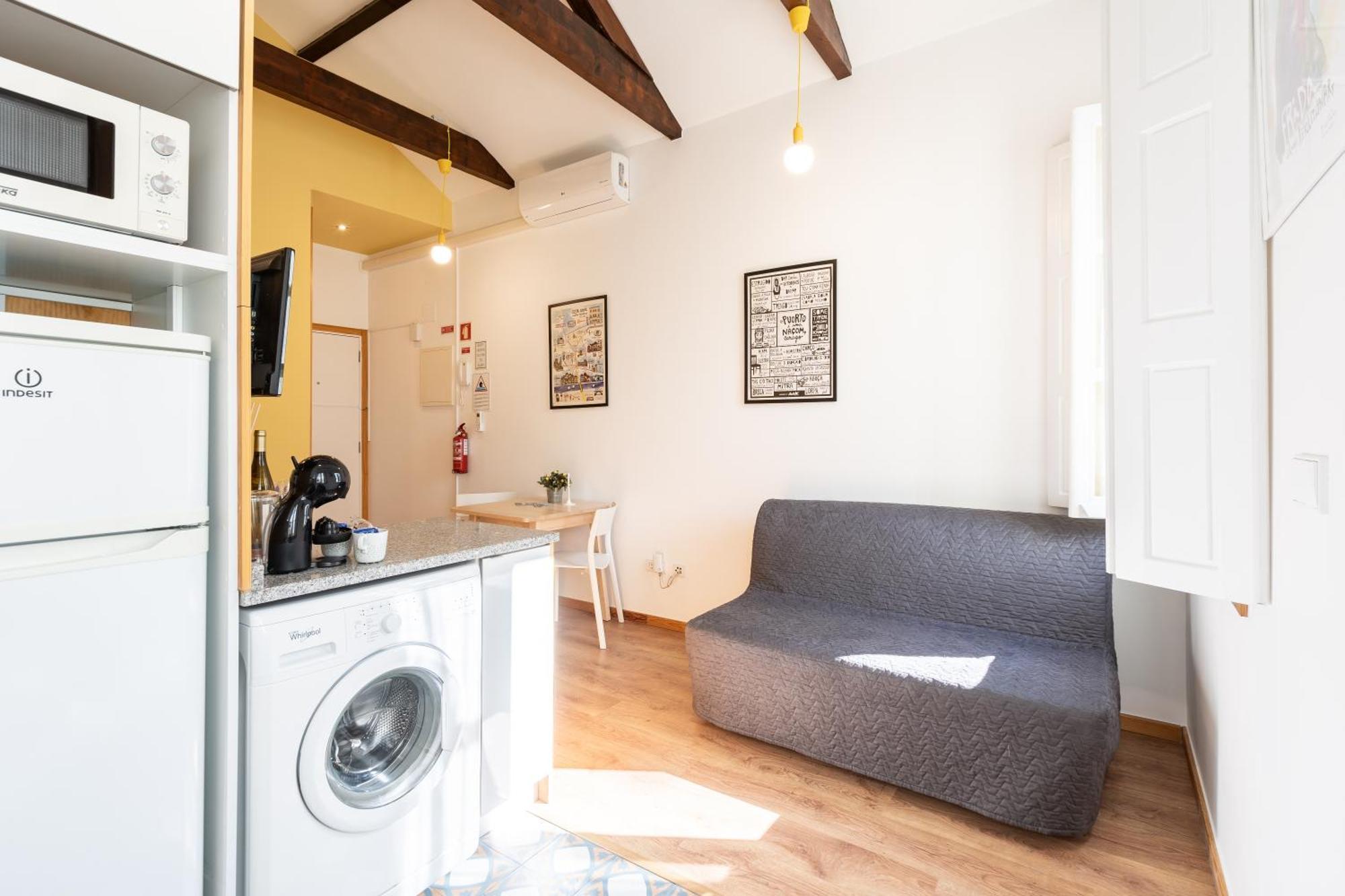 731 Costa Cabral Metro Residence Porto Ruang foto
