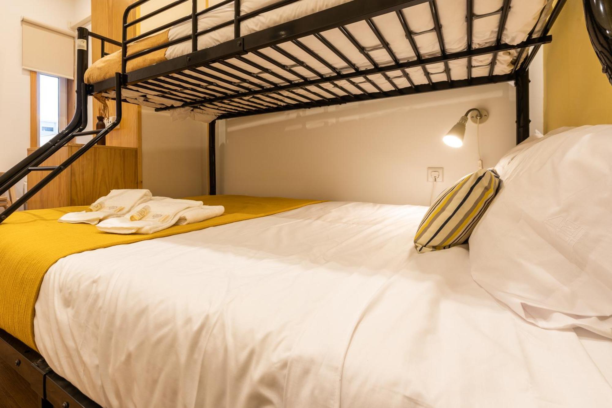 731 Costa Cabral Metro Residence Porto Ruang foto